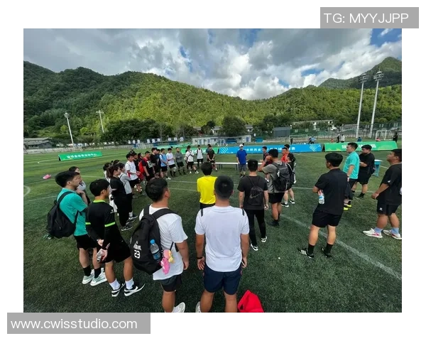 青青园足球助力青少年成长打造健康快乐的足球文化新天地 青青园足球助力青少年成长打造健康快乐的足球文化新天地